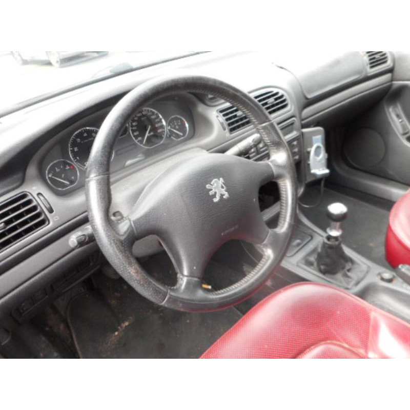 Serrure de coffre PEUGEOT 406 Photo n°8
