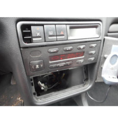 Serrure de coffre PEUGEOT 406