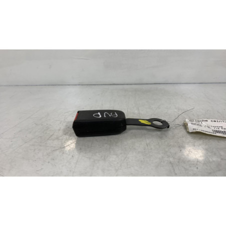 Attache ceinture avant droit SUZUKI BALENO 1 Photo n°1