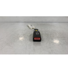 Attache ceinture avant droit SUZUKI BALENO 1