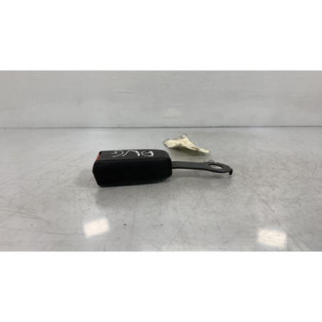 Attache ceinture avant gauche SUZUKI BALENO 1 Photo n°1