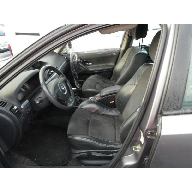 Verin de coffre RENAULT LAGUNA 2 Photo n°7