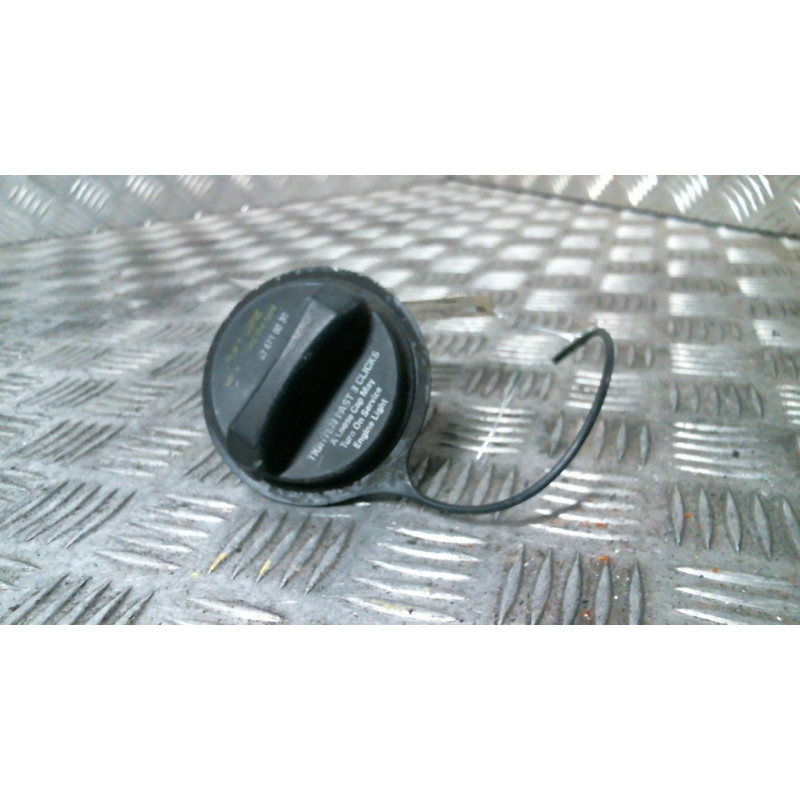 Bouchon de carburant MERCEDES CLASSE M 163 Photo n°2