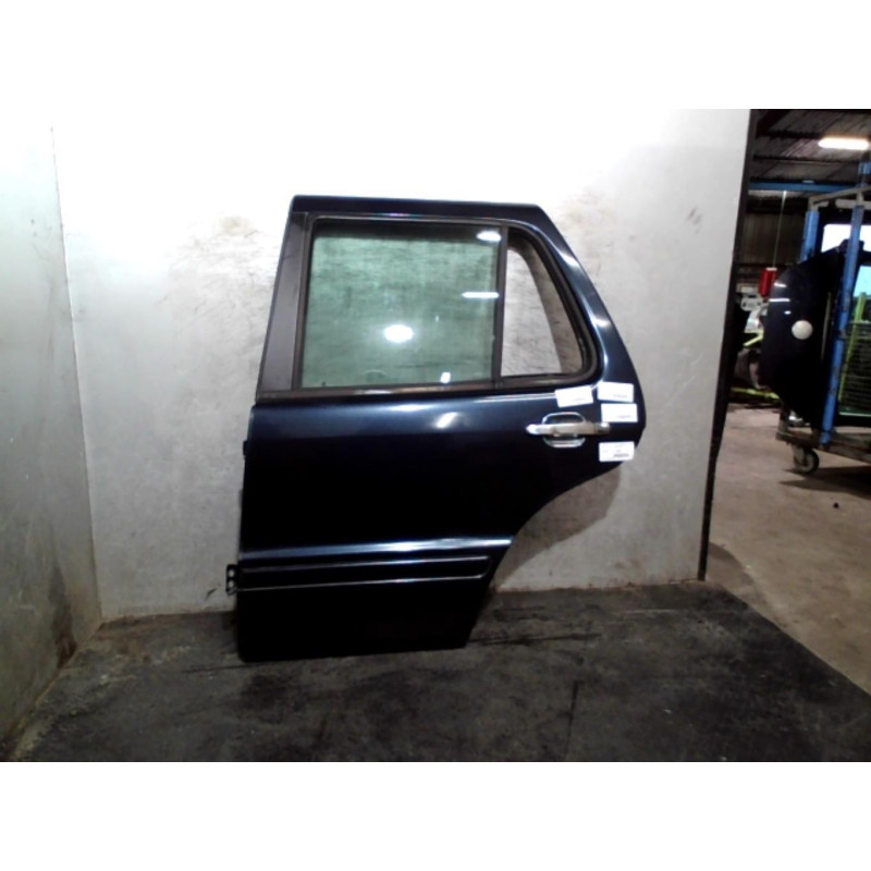 Porte arriere gauche MERCEDES CLASSE M 163 Photo n°1