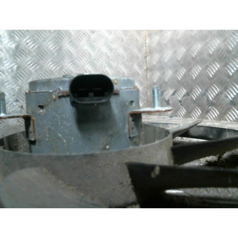 Moto ventilateur radiateur RENAULT MASTER 2 Photo n°2