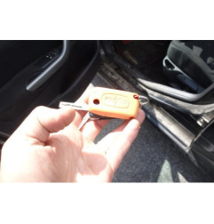 Pompe de direction PEUGEOT 308 1