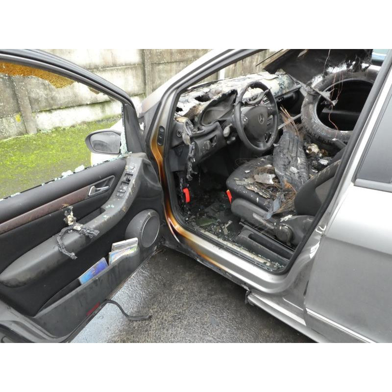 Boitier air bag MERCEDES CLASSE A 169 Photo n°12