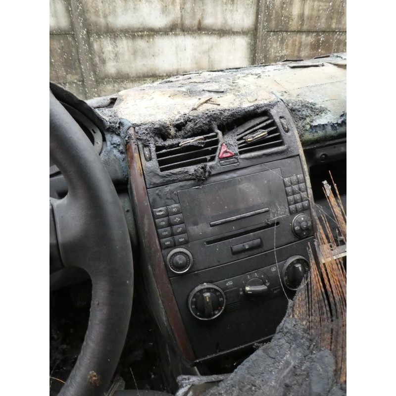 Boitier air bag MERCEDES CLASSE A 169 Photo n°13