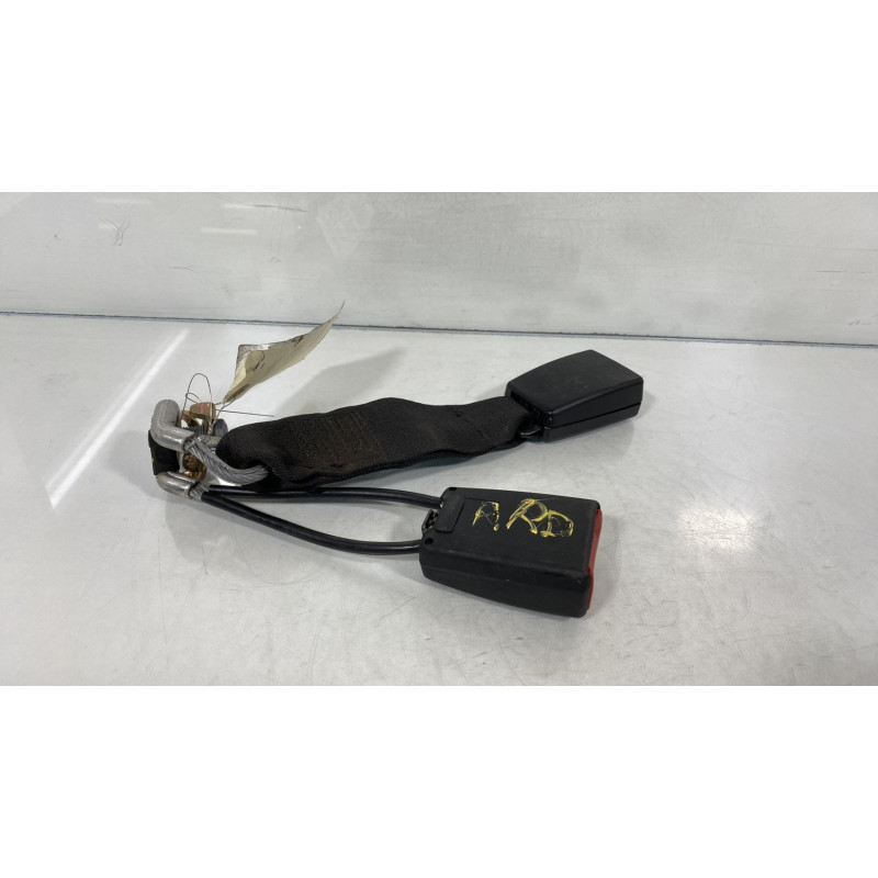 Attache ceinture arriere droit MERCEDES CLASSE S 220 Photo n°2