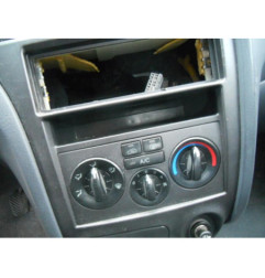 Pare choc arriere HYUNDAI ELANTRA 1