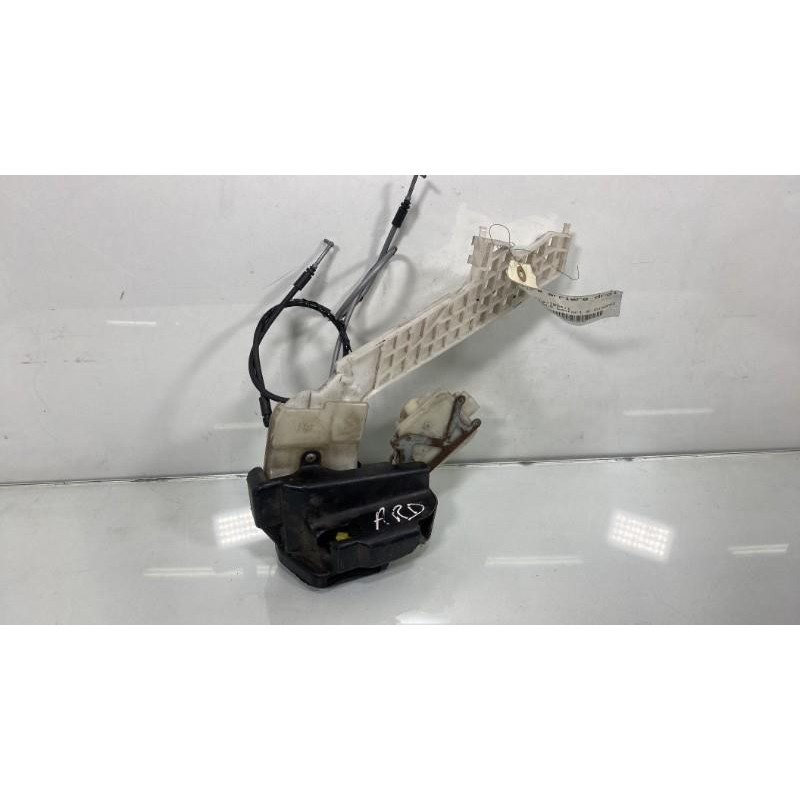 Serrure arriere droit HYUNDAI ELANTRA 1 Photo n°2