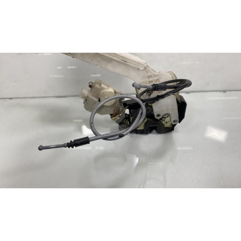 Serrure arriere droit HYUNDAI ELANTRA 1 Photo n°3