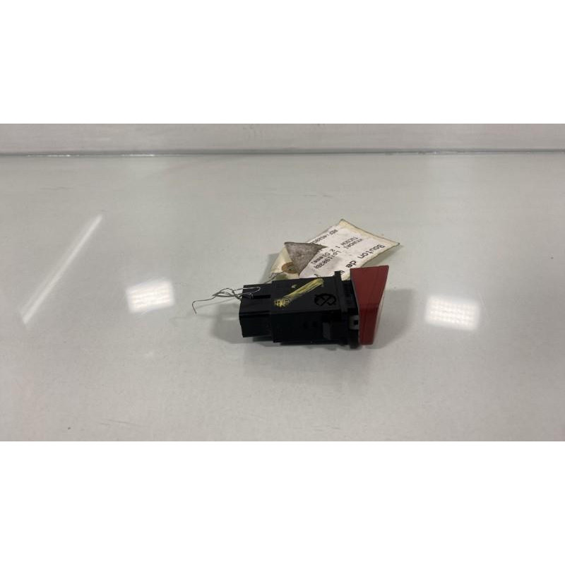 Bouton de warning HYUNDAI TUCSON 1 Photo n°3
