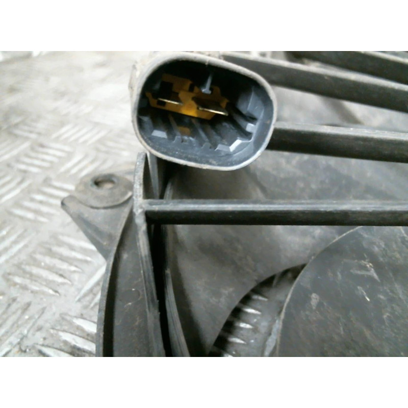 Moto ventilateur radiateur CITROEN C8 Photo n°3