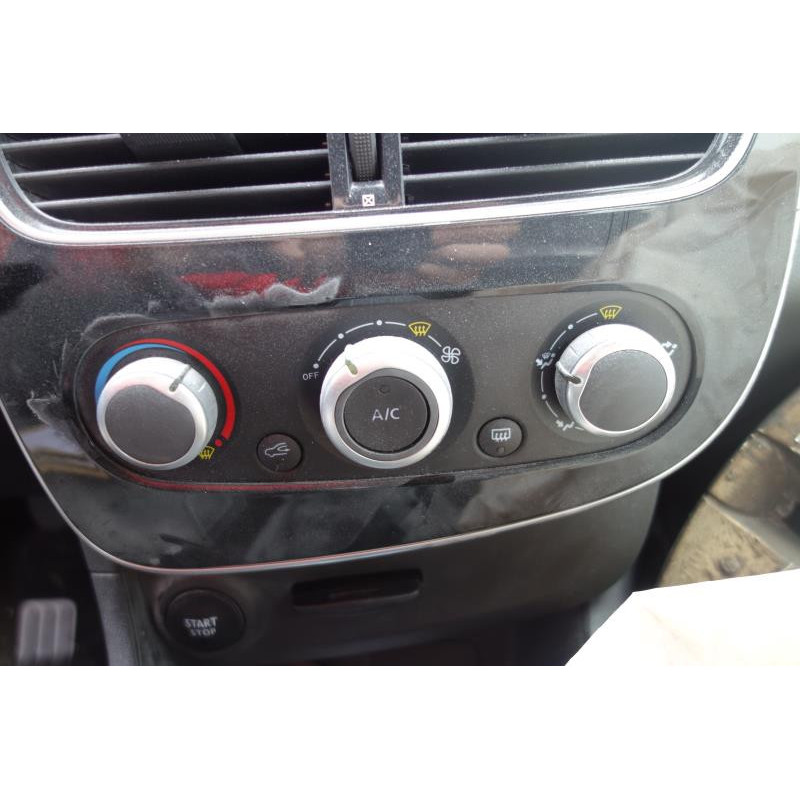 Commande chauffage RENAULT CLIO 4 Photo n°12