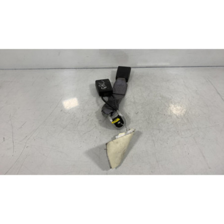 Attache ceinture arriere droit MERCEDES CLASSE E 210 Photo n°1