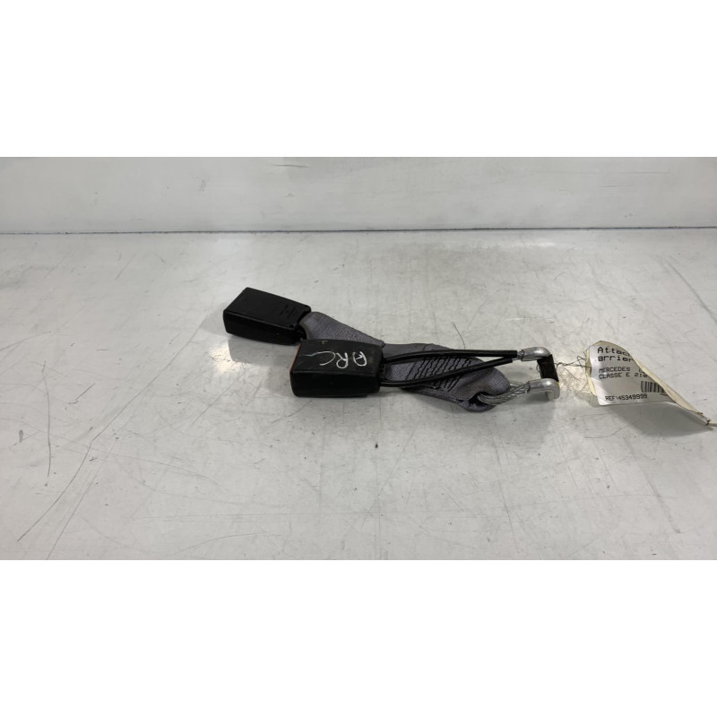 Attache ceinture arriere droit MERCEDES CLASSE E 210 Photo n°3