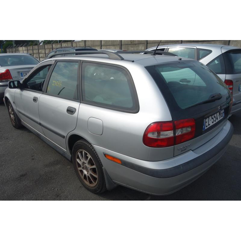 Trappe d'essence VOLVO V 40 1 Photo n°6