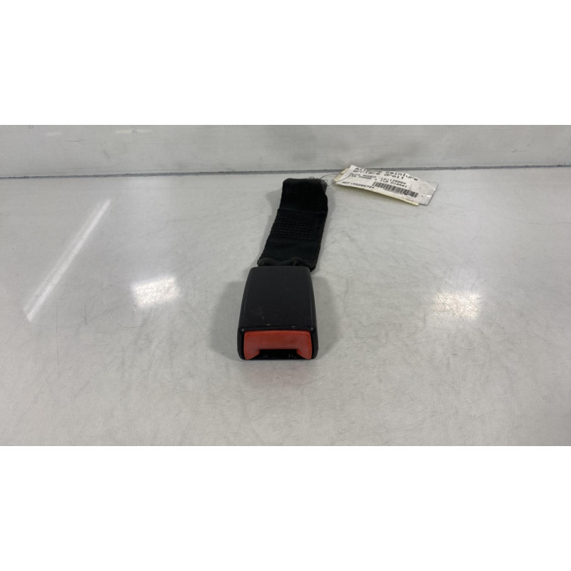Attache ceinture arriere droit ALFA ROMEO 145 Photo n°2
