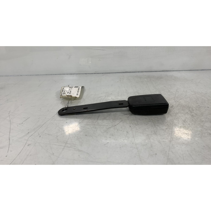 Attache ceinture avant droit FORD GALAXY 1 Photo n°3