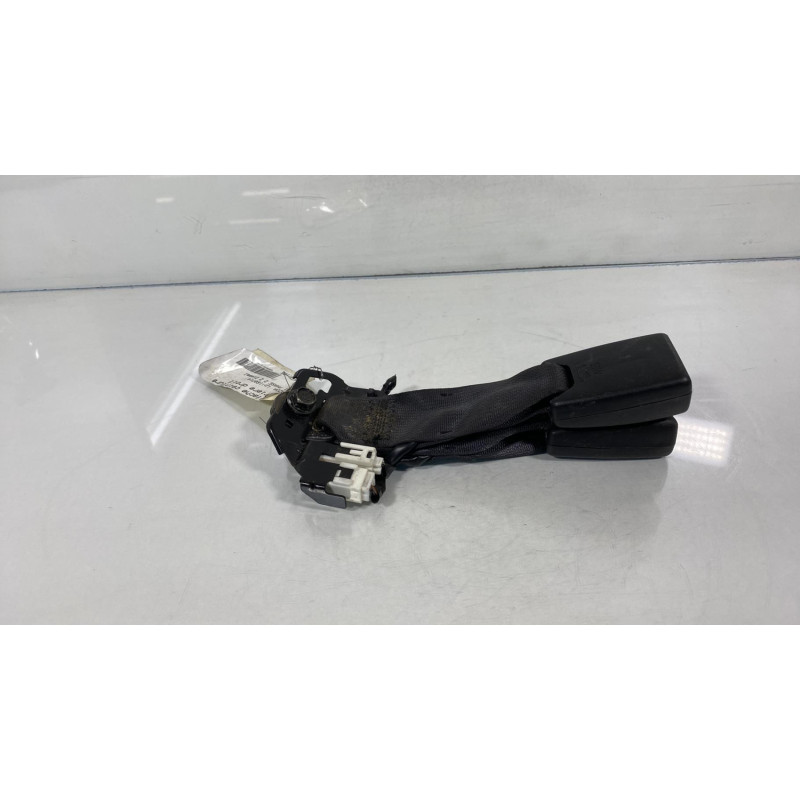 Attache ceinture arriere droit MAZDA 6 1 Photo n°3