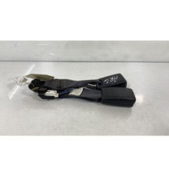 Attache ceinture arriere gauche MAZDA 6 1