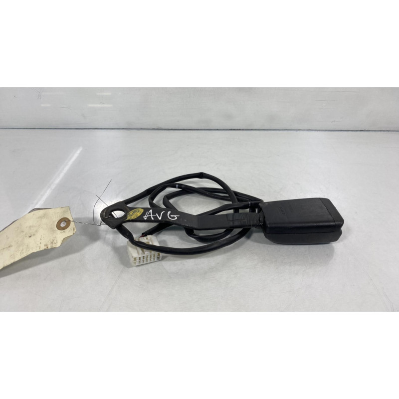 Attache ceinture avant gauche MAZDA 6 1 Photo n°3