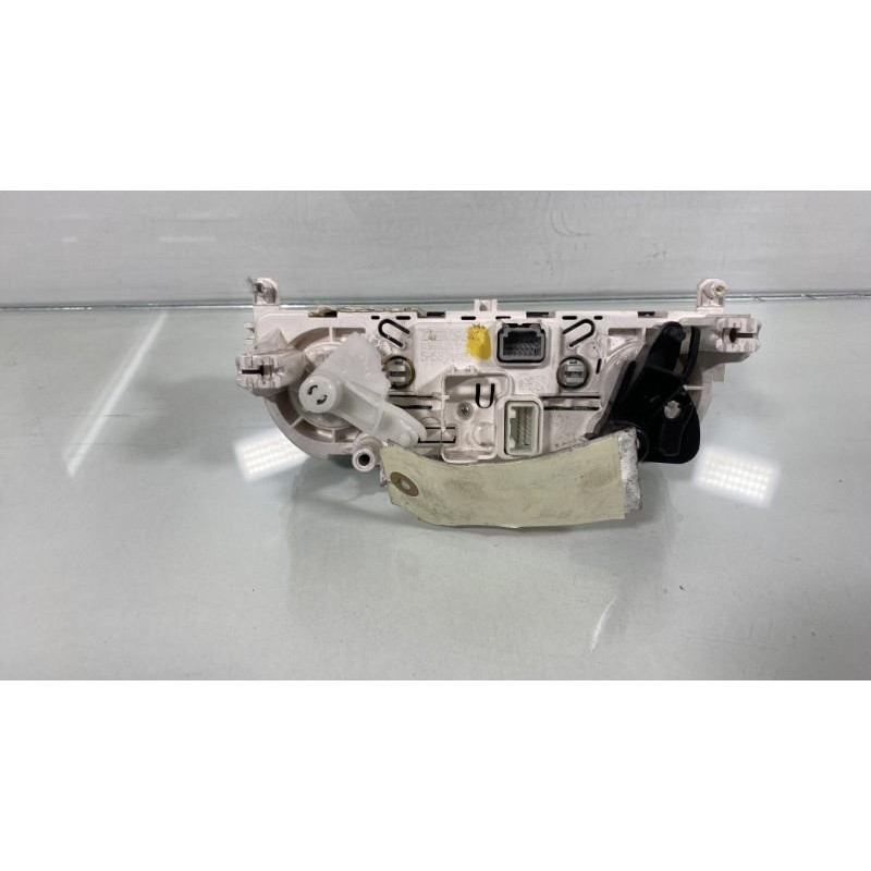 Commande chauffage RENAULT CAPTUR 1 Photo n°1