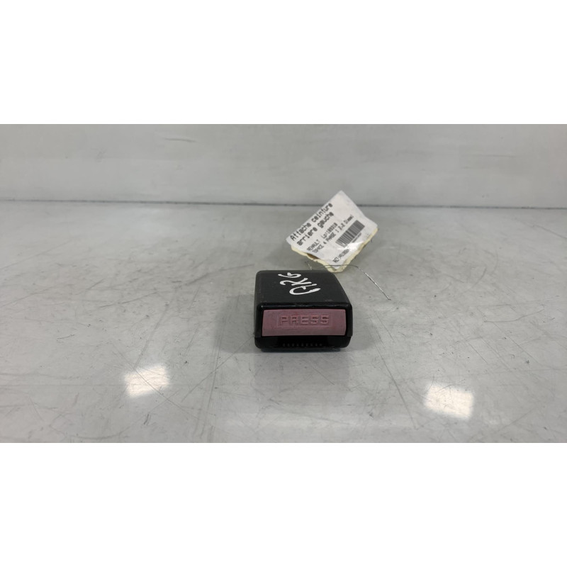 Attache ceinture arriere gauche RENAULT ESPACE 4 Photo n°1
