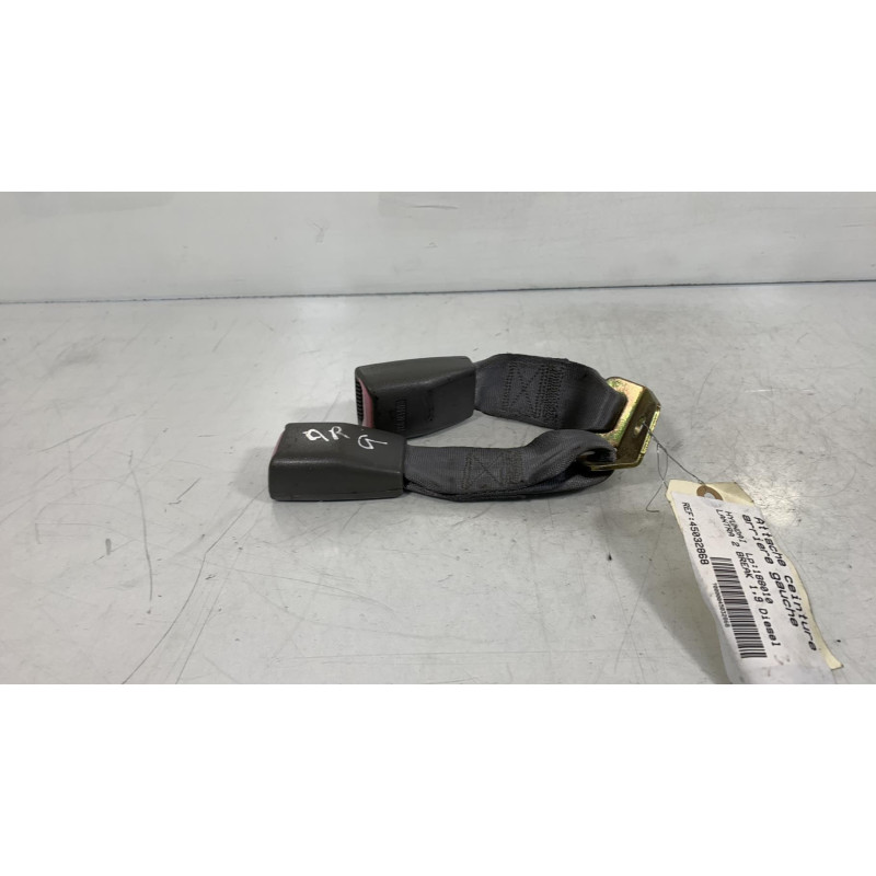 Attache ceinture arriere gauche HYUNDAI LANTRA 2 Photo n°3