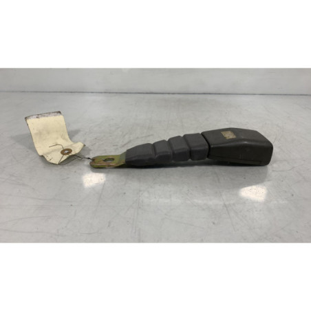 Attache ceinture avant droit HYUNDAI LANTRA 2 Photo n°1