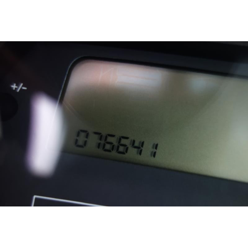 Verin de coffre CITROEN C2 Photo n°9