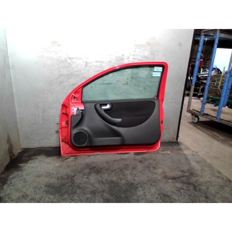Porte avant droit OPEL CORSA C Photo n°1