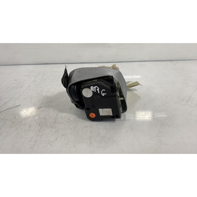 Ceinture arriere gauche OPEL CORSA C Photo n°2