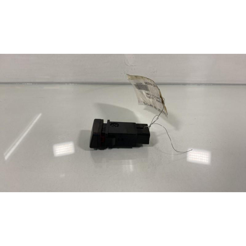 Bouton de warning HYUNDAI SONATA 5 Photo n°2