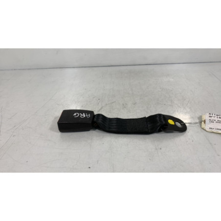 Attache ceinture arriere gauche ALFA ROMEO 146 Photo n°1