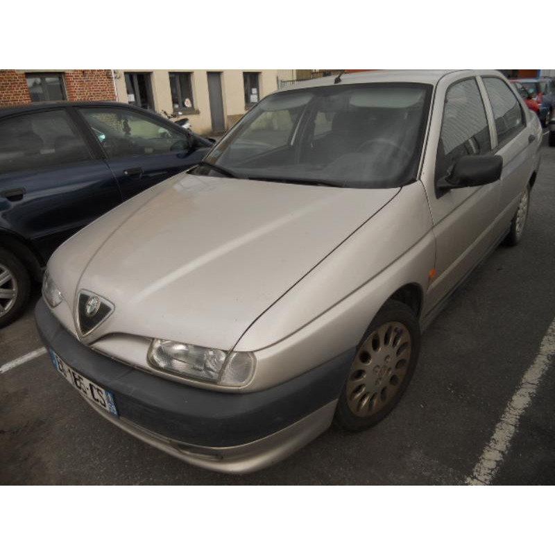 Ceinture arriere centrale ALFA ROMEO 146 Photo n°2