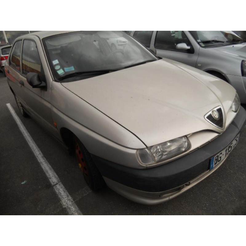 Ceinture arriere centrale ALFA ROMEO 146 Photo n°3