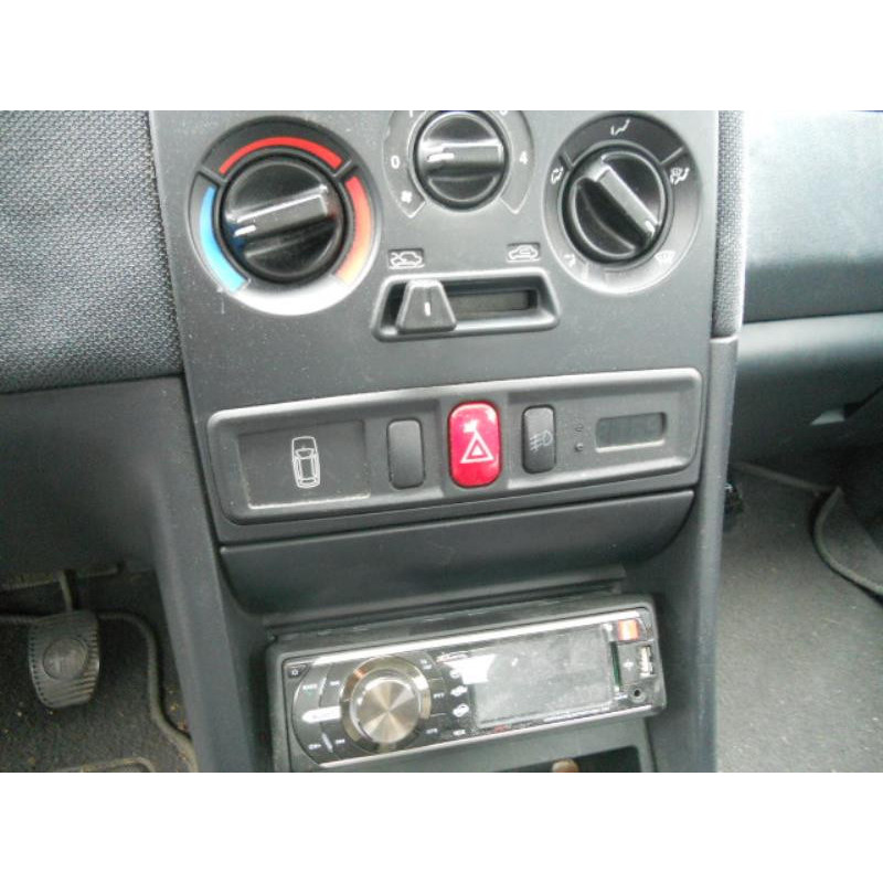 Ceinture arriere centrale ALFA ROMEO 146 Photo n°7