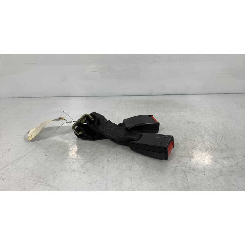 Attache ceinture arriere droit OPEL OMEGA B Photo n°3