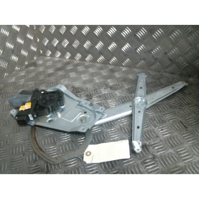 Leve vitre electrique avant droit OPEL OMEGA B Photo n°1