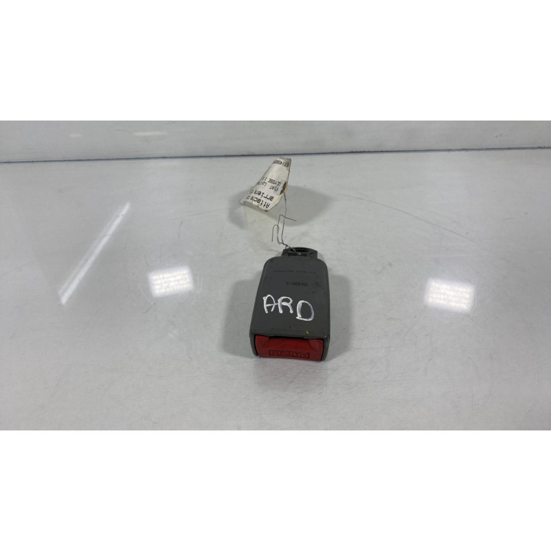 Attache ceinture arriere droit FIAT ULYSSE 1 Photo n°3