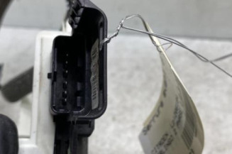 Serrure avant droit CITROEN BERLINGO 2