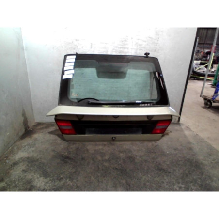 Malle/Hayon arriere LANCIA DELTA 1 Photo n°1