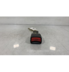 Attache ceinture avant gauche MAZDA MPV 2