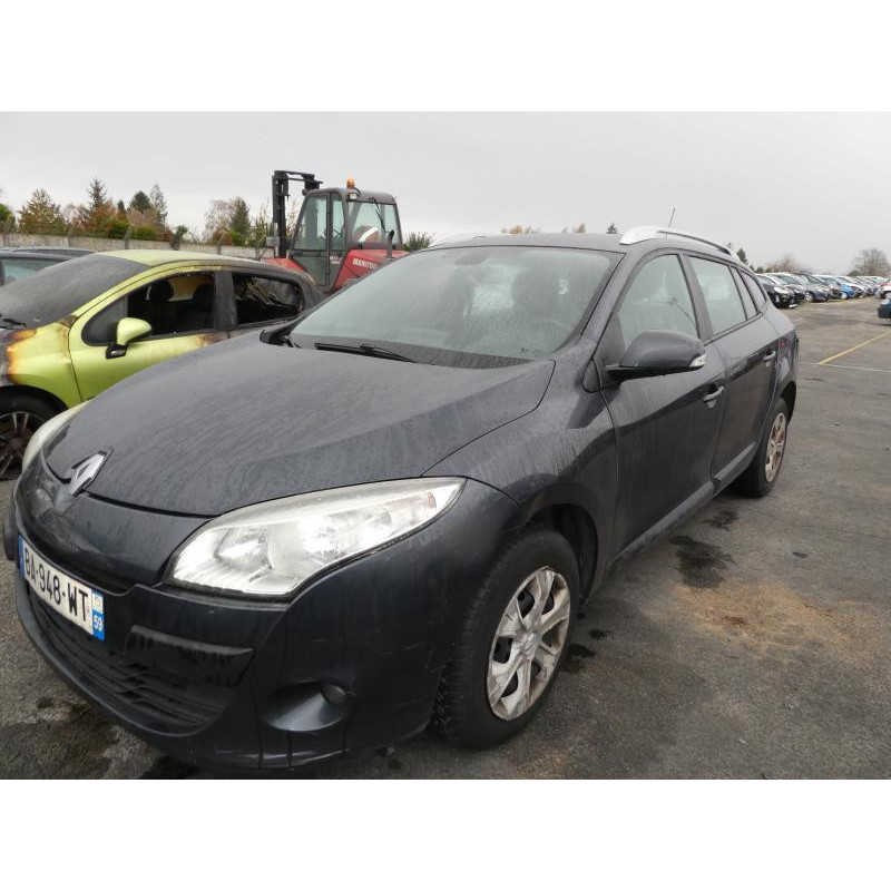 Trappe d'essence RENAULT MEGANE 3 Photo n°9