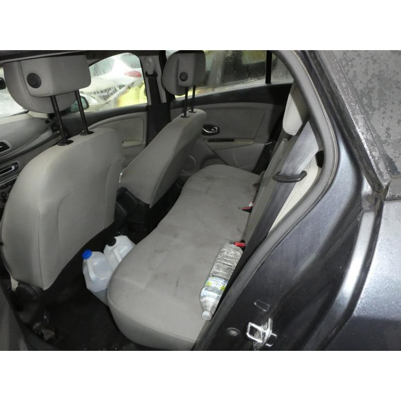 Trappe d'essence RENAULT MEGANE 3 Photo n°12