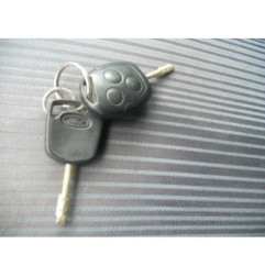 Verin de coffre FORD FUSION