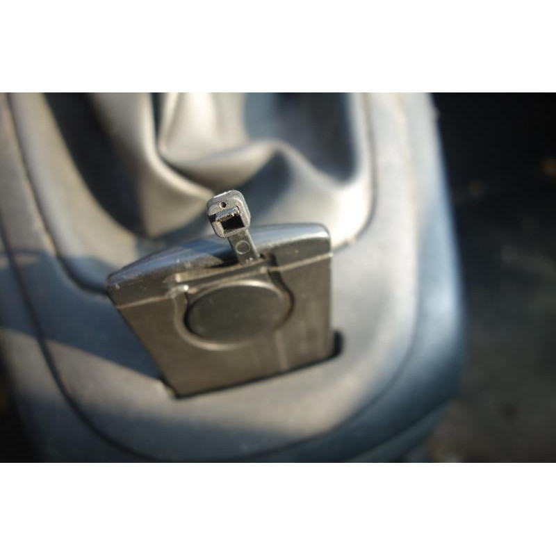 Ceinture arriere centrale RENAULT SCENIC 3 Photo n°12
