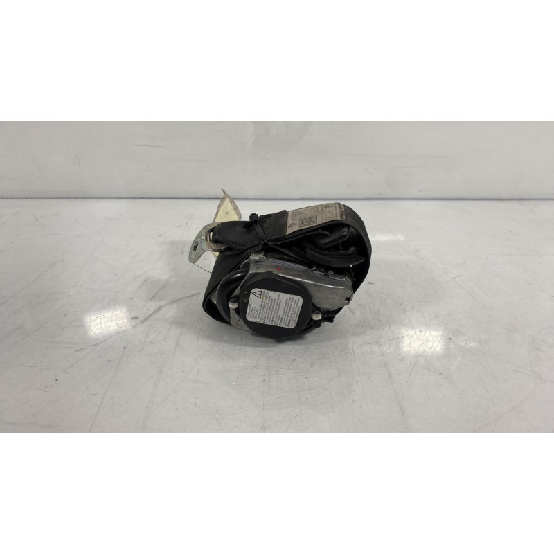 Pretensionneur de ceinture avant gauche VOLKSWAGEN GOLF 5 Photo n°2